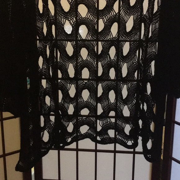 Black sleeveless cardigan by BCBG MAXAZRIA - Picture 5 of 5